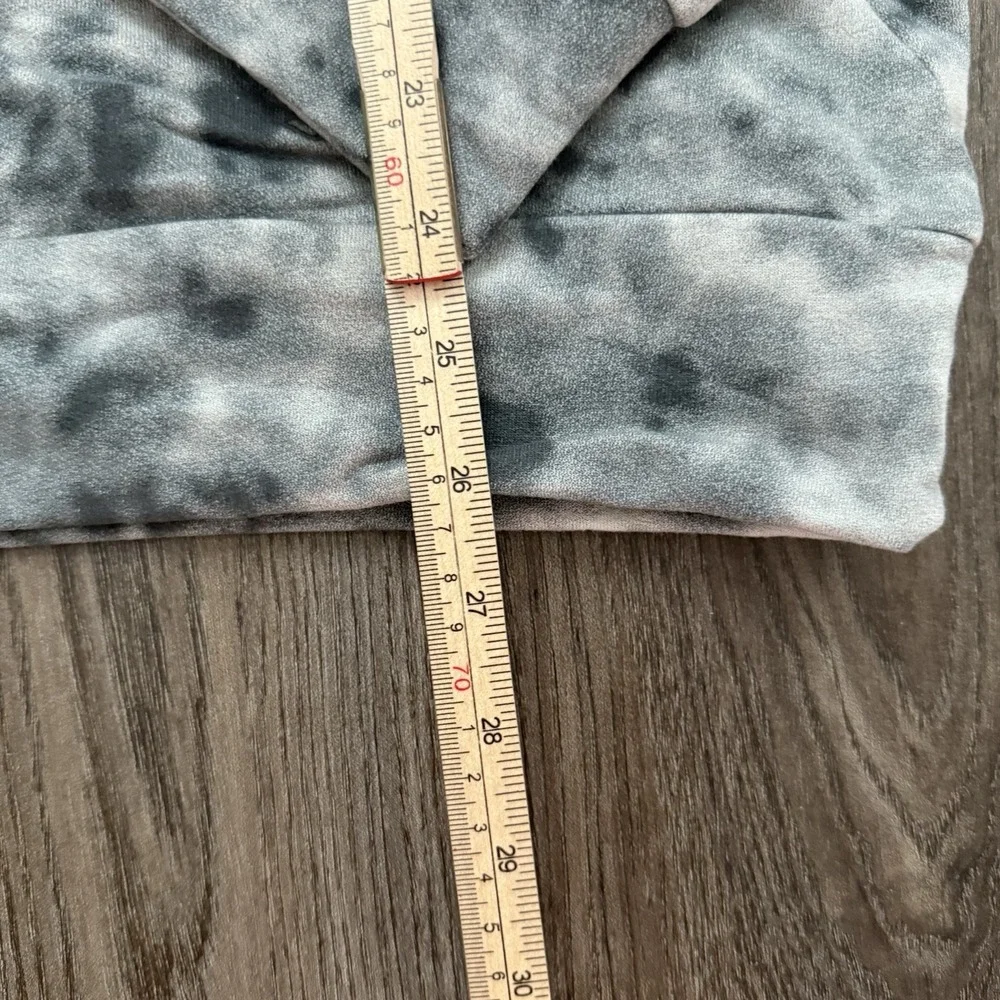 FLX Synergy Fleece Sweatshirt Hoodie Green TieDye Print Zip Pockets Medium NWT